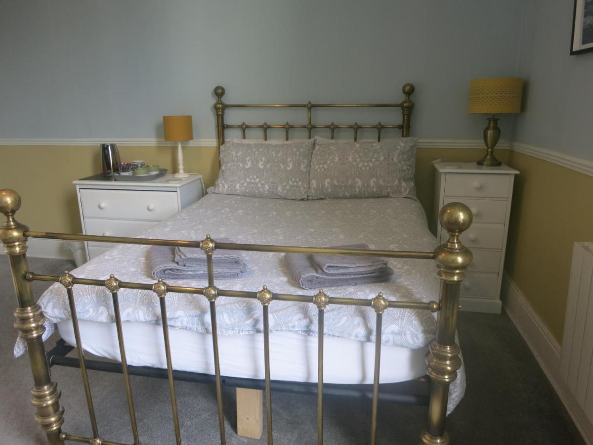 וורטינג Marine View Guest House מראה חיצוני תמונה