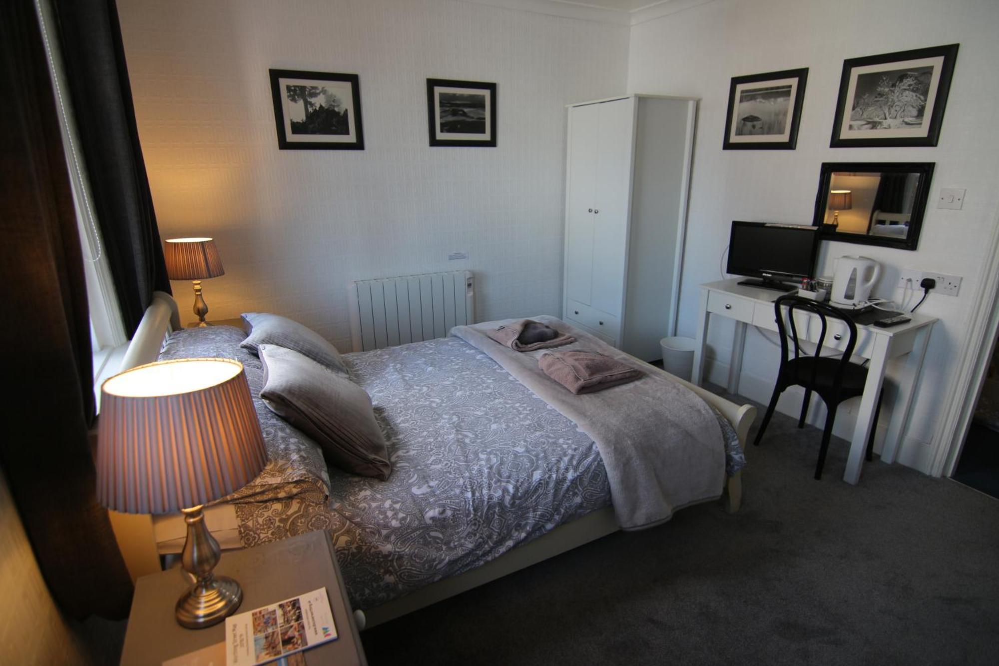 וורטינג Marine View Guest House מראה חיצוני תמונה